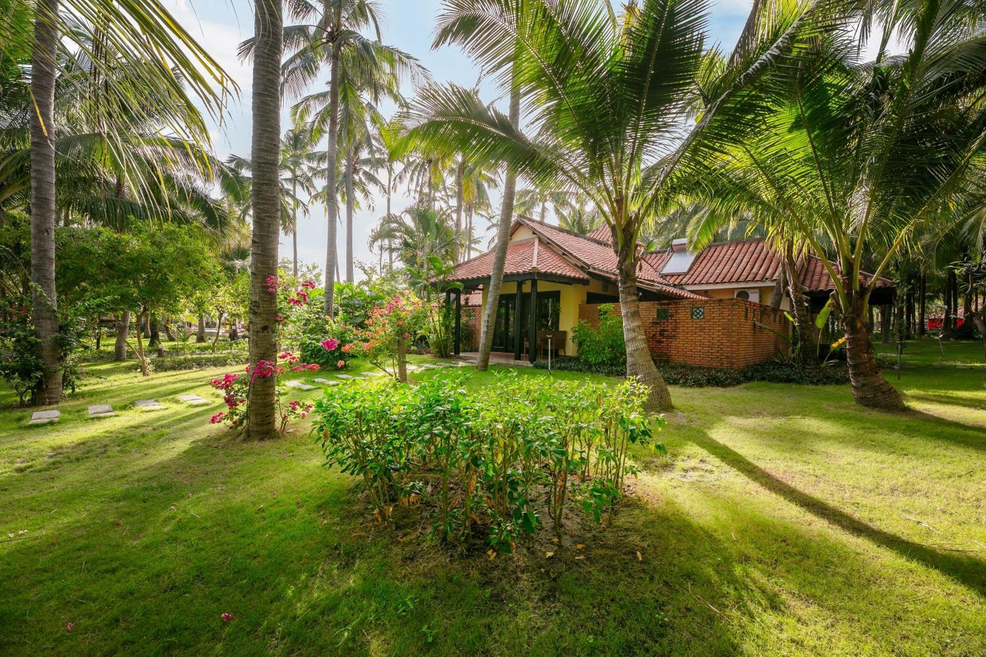 Sea Lion Beach Resort Mui Ne Exterior foto